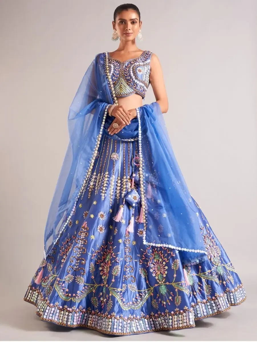 Royal Heritage, Modern Grace